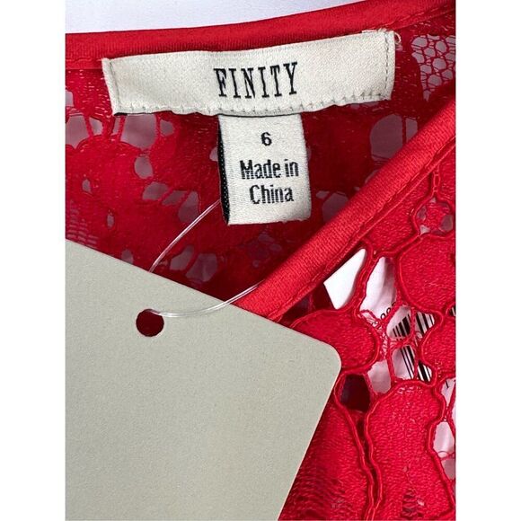 Finity NWT red lacy dress size 6 - Picture 9 of 9